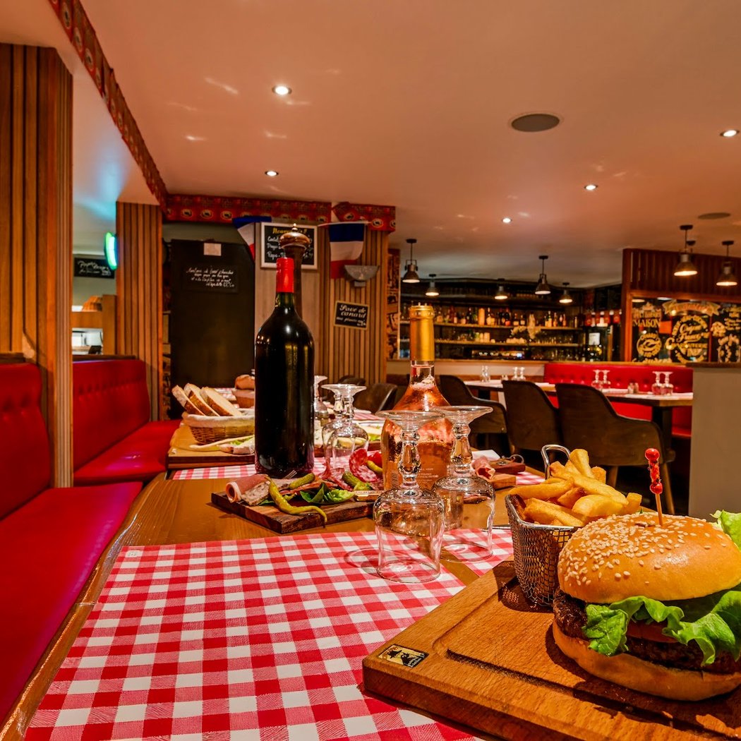 Chez Papa Paris 19 1